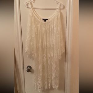 Forever 21 women White Lace Dress Small